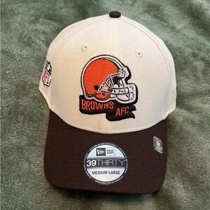 Cleveland Browns AFC On-Field 39Thirty Flex Fitted Hat Cap size Men's M/L